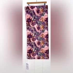 Johnny Was Calme Violetta Floral Reversible Yoga‎ Towel 70”X40” Multicolor NEW